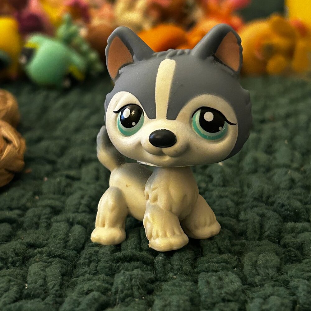 Unnumbered Husky LPS Littlest Pet Shop